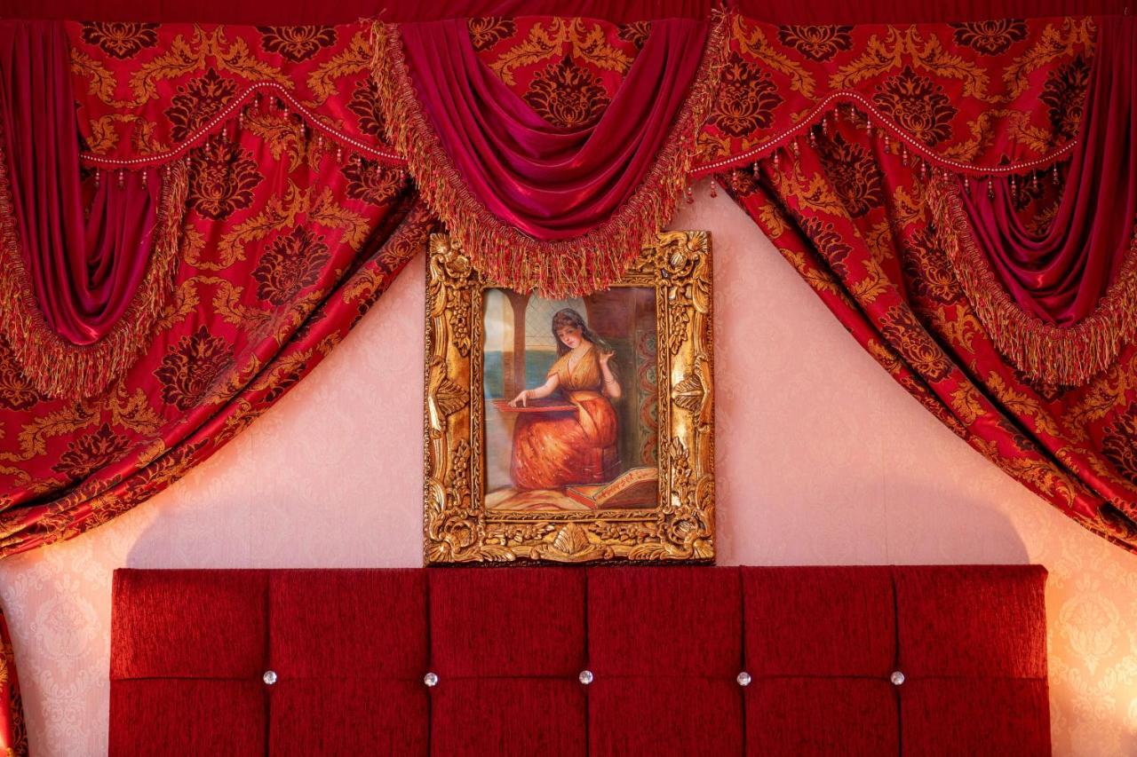 Hotel Rouge Μπλάκπουλ Εξωτερικό φωτογραφία