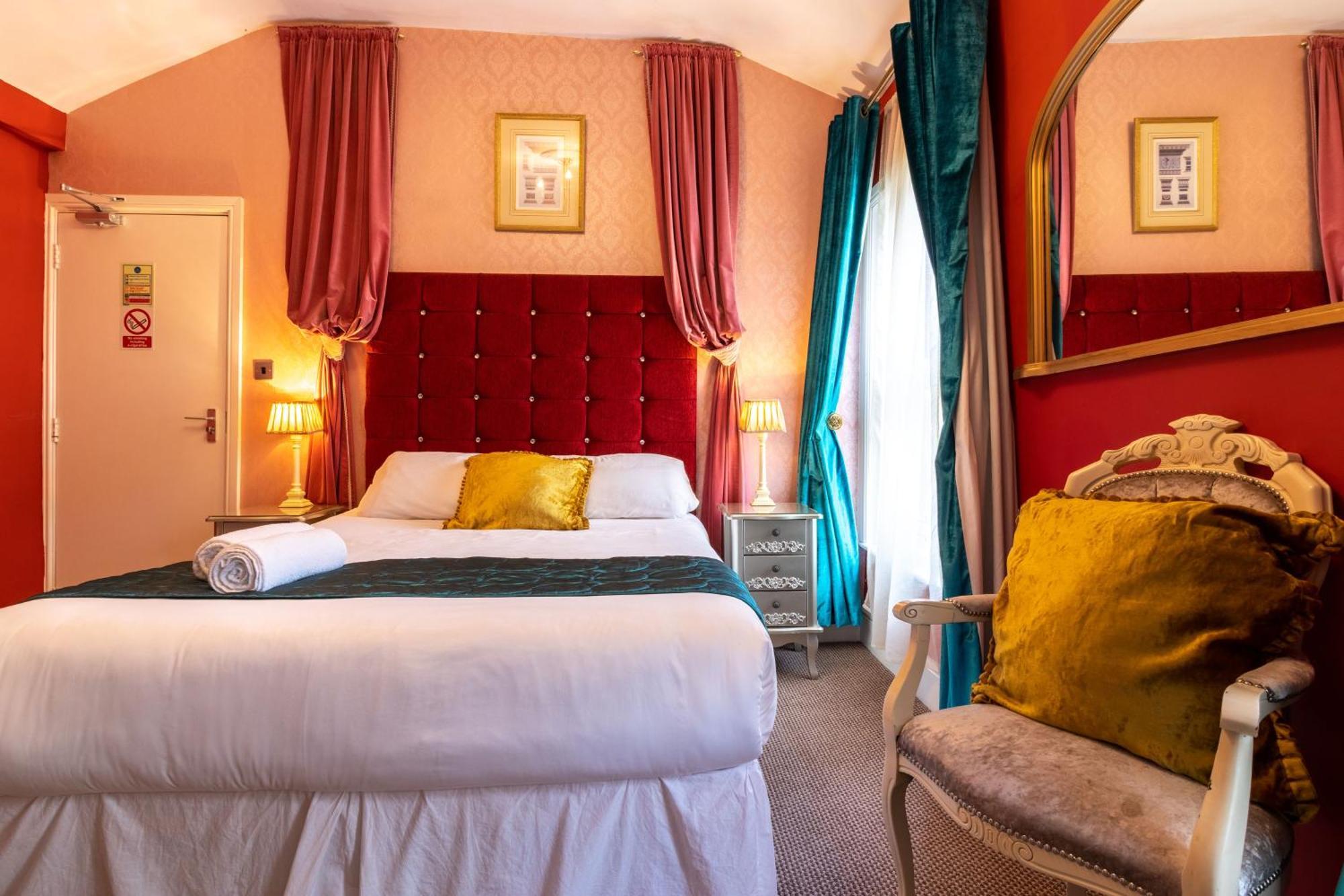 Hotel Rouge Μπλάκπουλ Δωμάτιο φωτογραφία