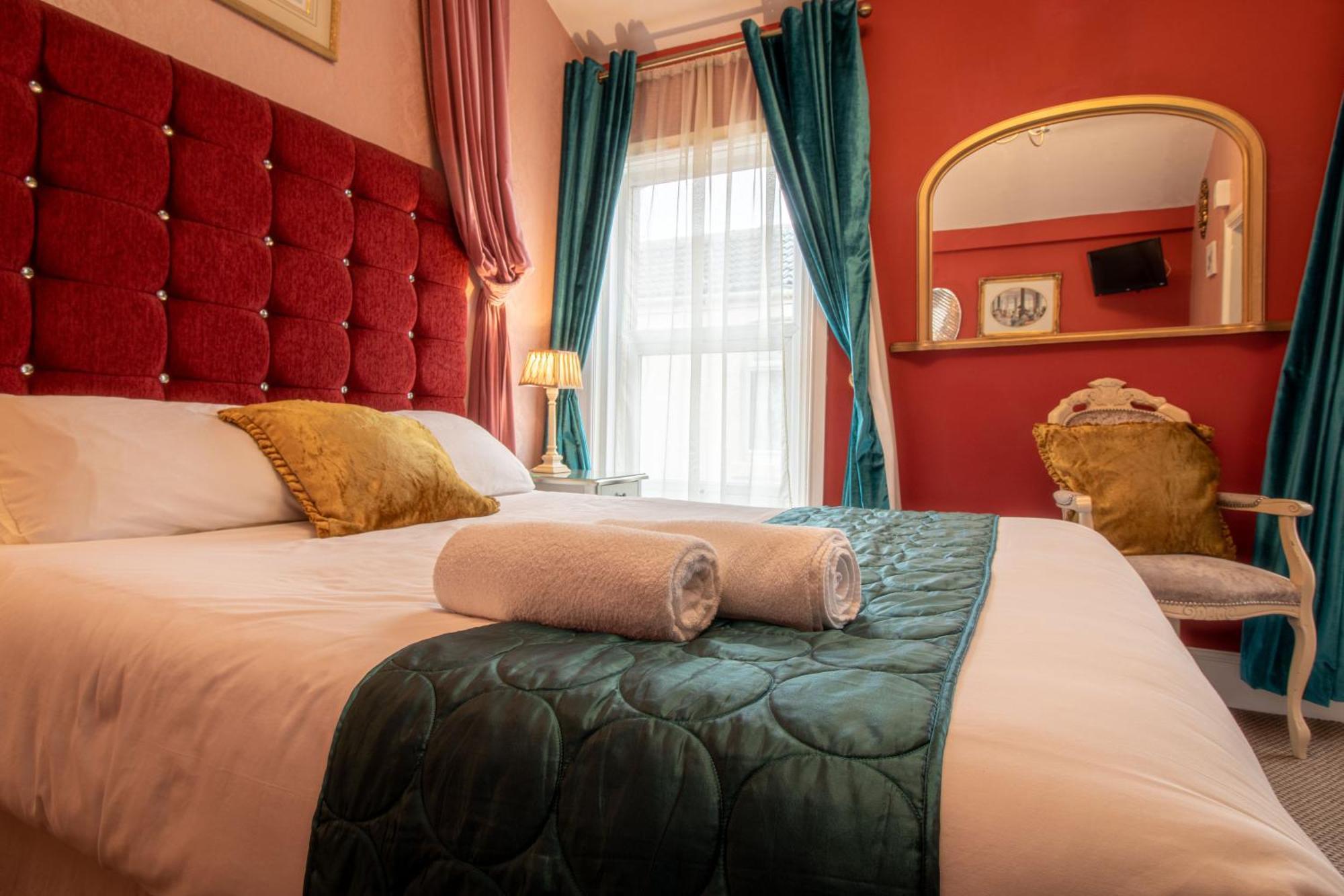 Hotel Rouge Μπλάκπουλ Εξωτερικό φωτογραφία
